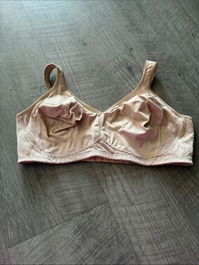 Playtex wireless floral bra 42DD